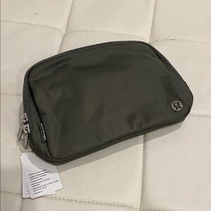🍋 Lululemon Large Belt Bag